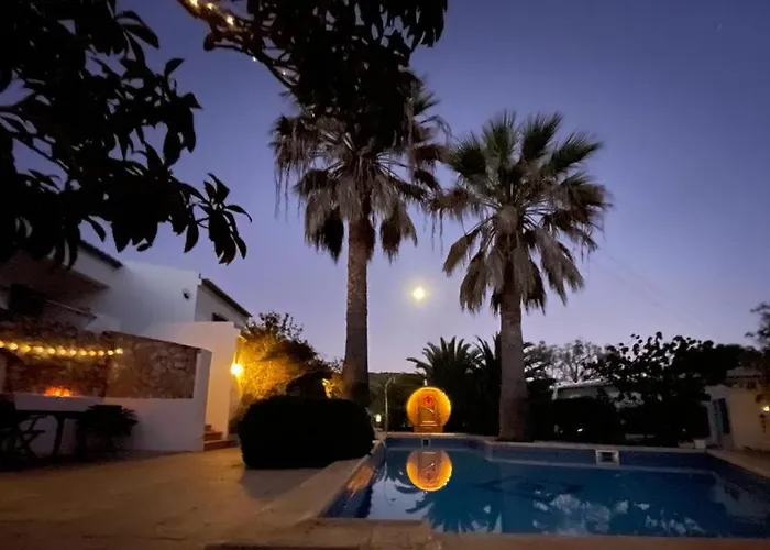 Casa Monki *