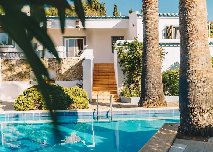 Casa Monki