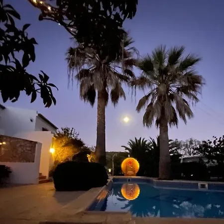 Casa Monki *